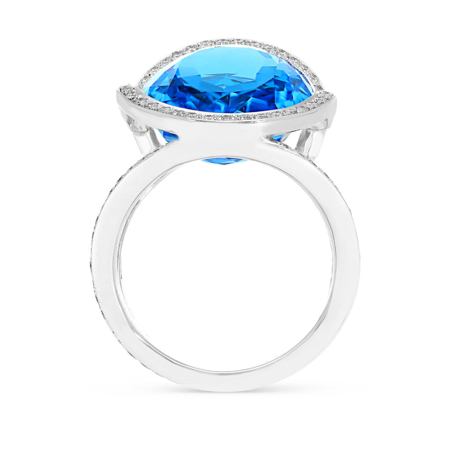 Oval Cut Blue Topaz Cocktail Ring - 22.26 Carat