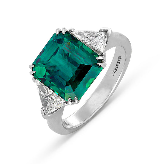 Green Sapphire Engagement Ring - 8.5 Carat